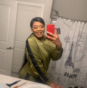 Meet your Posher, Keondra